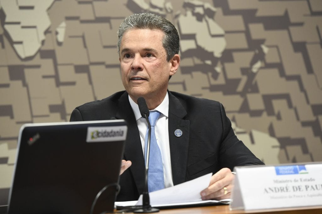 Ministro André de Paula assina protocolo com OCP-Nutricrops no Marrocos
