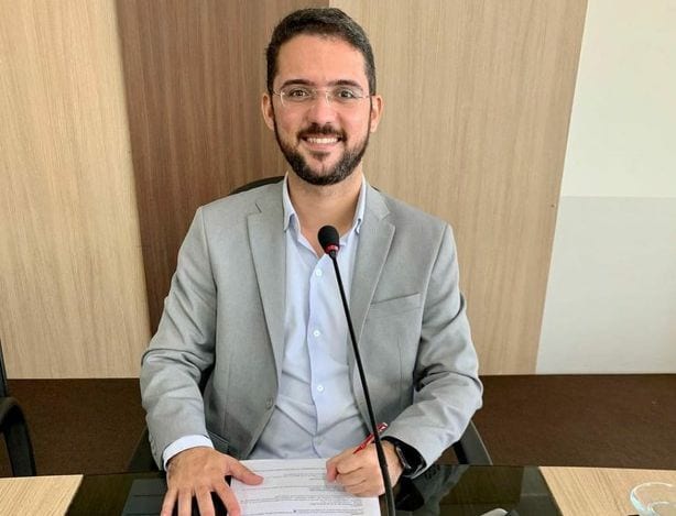 Rodrigo Maciel vai disputar presidência da Câmara e afirma ter apoio de nove vereadores
