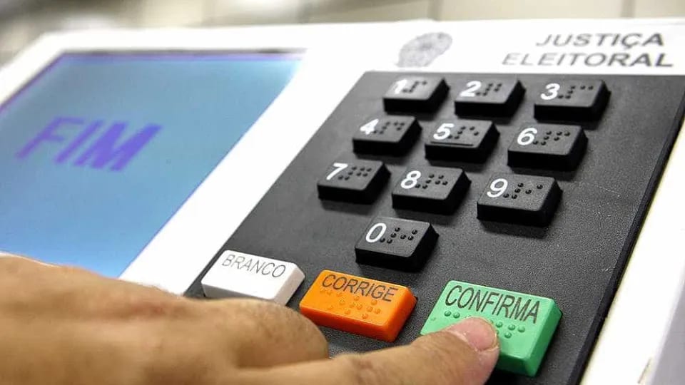 Pesquisa revela que 96% dos brasileiros pretendem votar no 2º turno das eleições