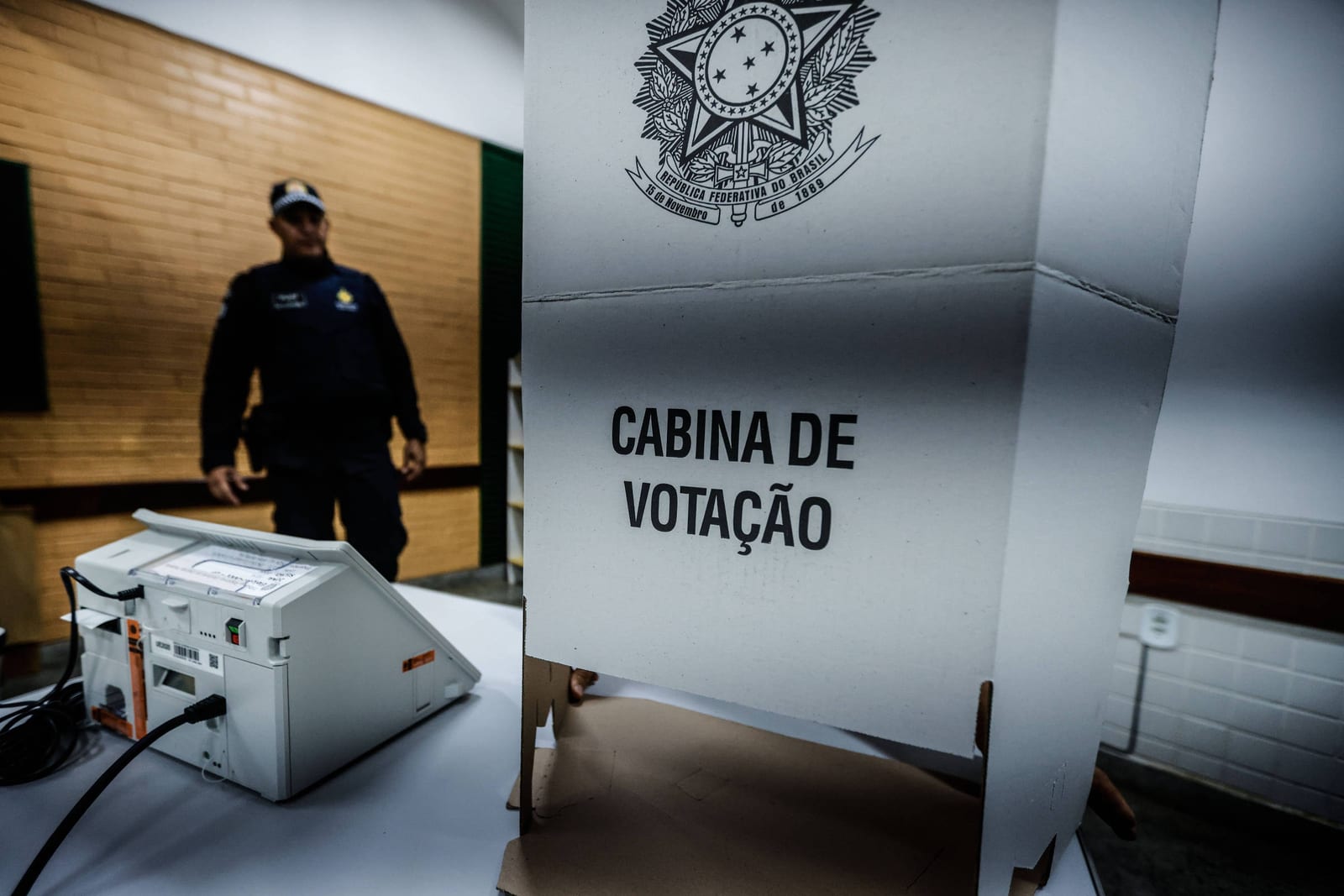 Nove partidos repassaram R$ 21,6 milhões a candidatos ligados ao crime organizado