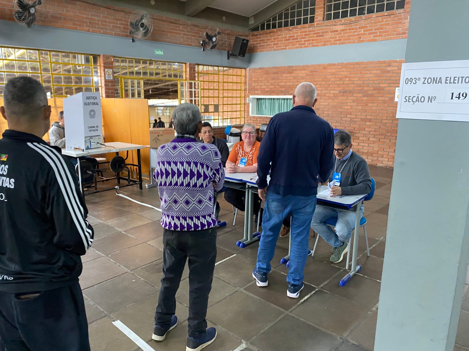 Eleição começa sem maiores problemas em Venâncio Aires
