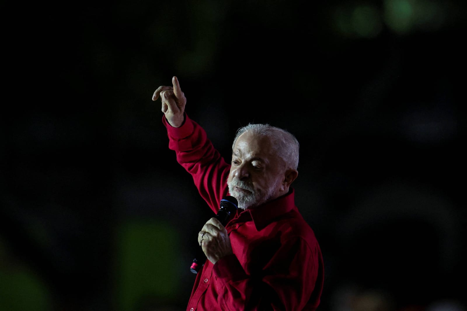 Lula pede que elo entre Vorcaro e ministros do STF seja analisado em conjunto