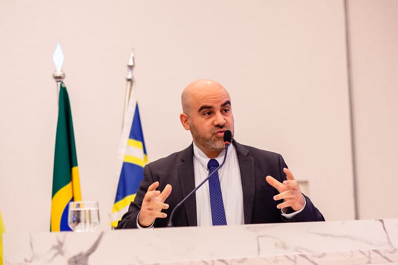 José Fernandes aponta avanço na saúde e cirurgias ortopédicas para público infantil