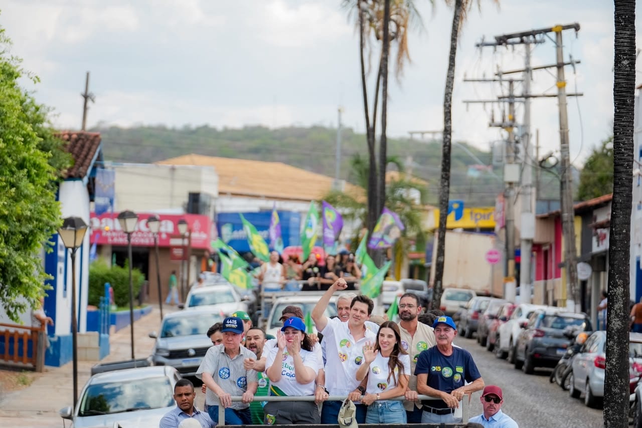 Vilela e Caiado fazem agendas simultâneas em Goiás na reta final
