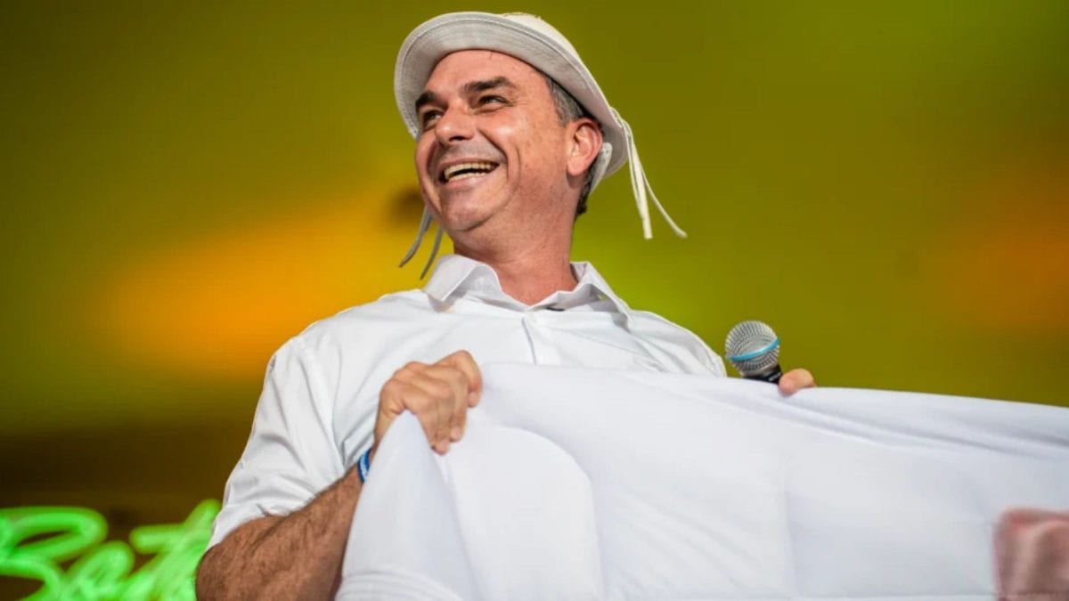 Flávio Bolsonaro fará ofensiva no Nordeste na próxima semana