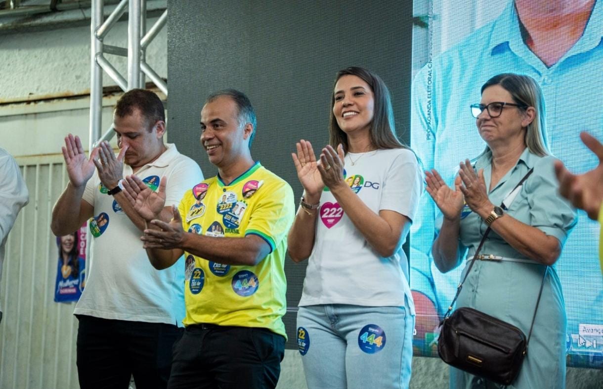 Débora Guedes e Filipe Martins cumpriram agenda em Araguaína neste sábado (26)