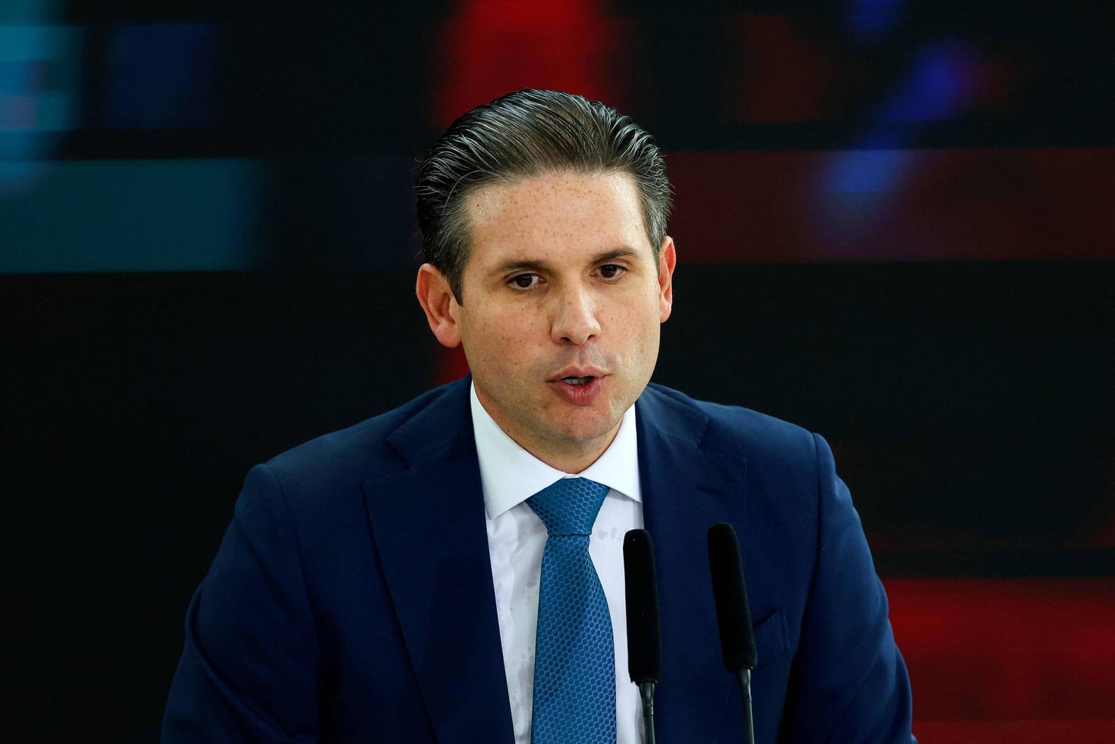 Câmara vai extinguir escala 6x1 para cerca de 1,7 mil terceirizados, diz Motta