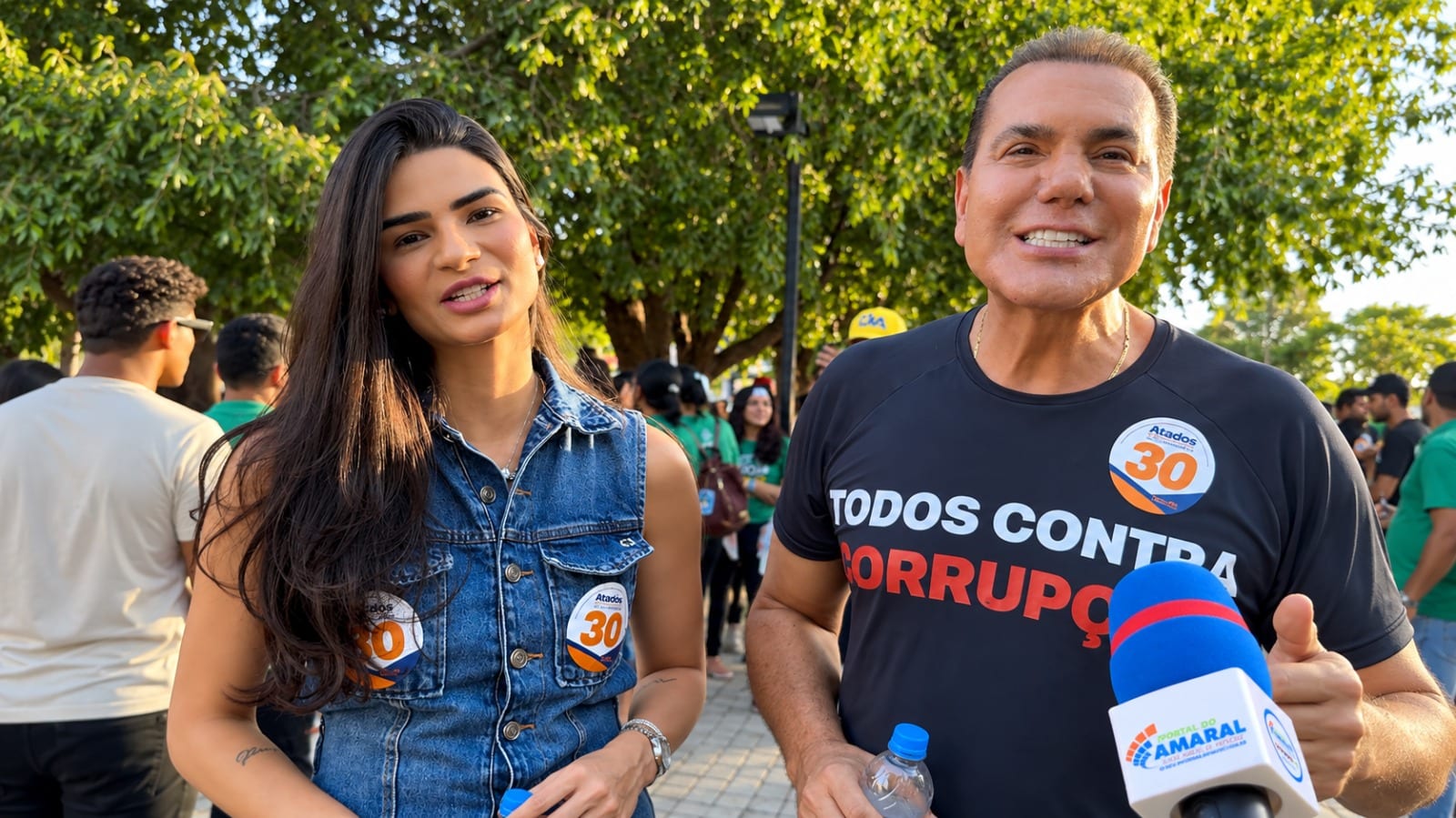Ataídes participa da Marcha para Jesus em Gurupi com a esposa