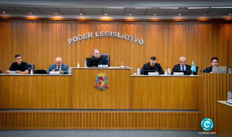 Feriado Nacional altera data da 35ª Sessão Ordinária para terça-feira, dia 13