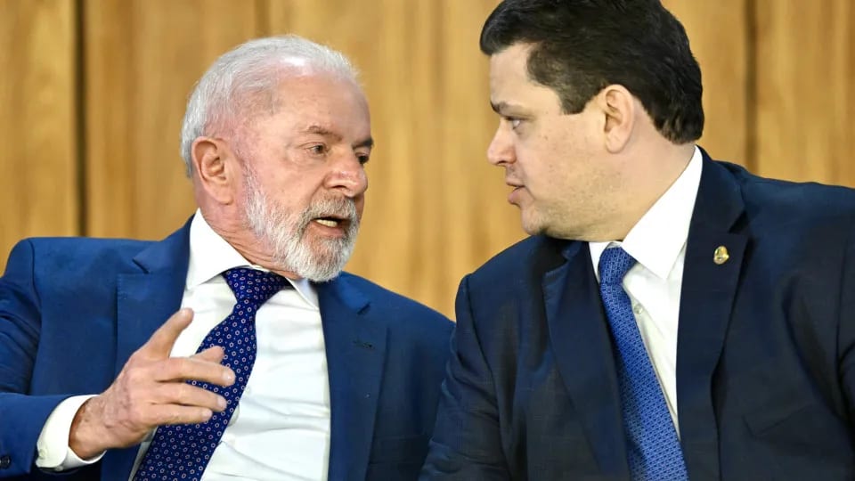 Davi Alcolumbre adia votação do fim da 6×1 e frustra expectativas do governo Lula