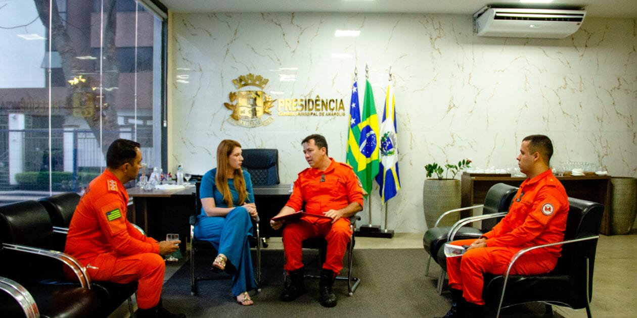 Câmara e Bombeiros discutem ações para ampliar segurança e melhorar atendimento em Anápolis