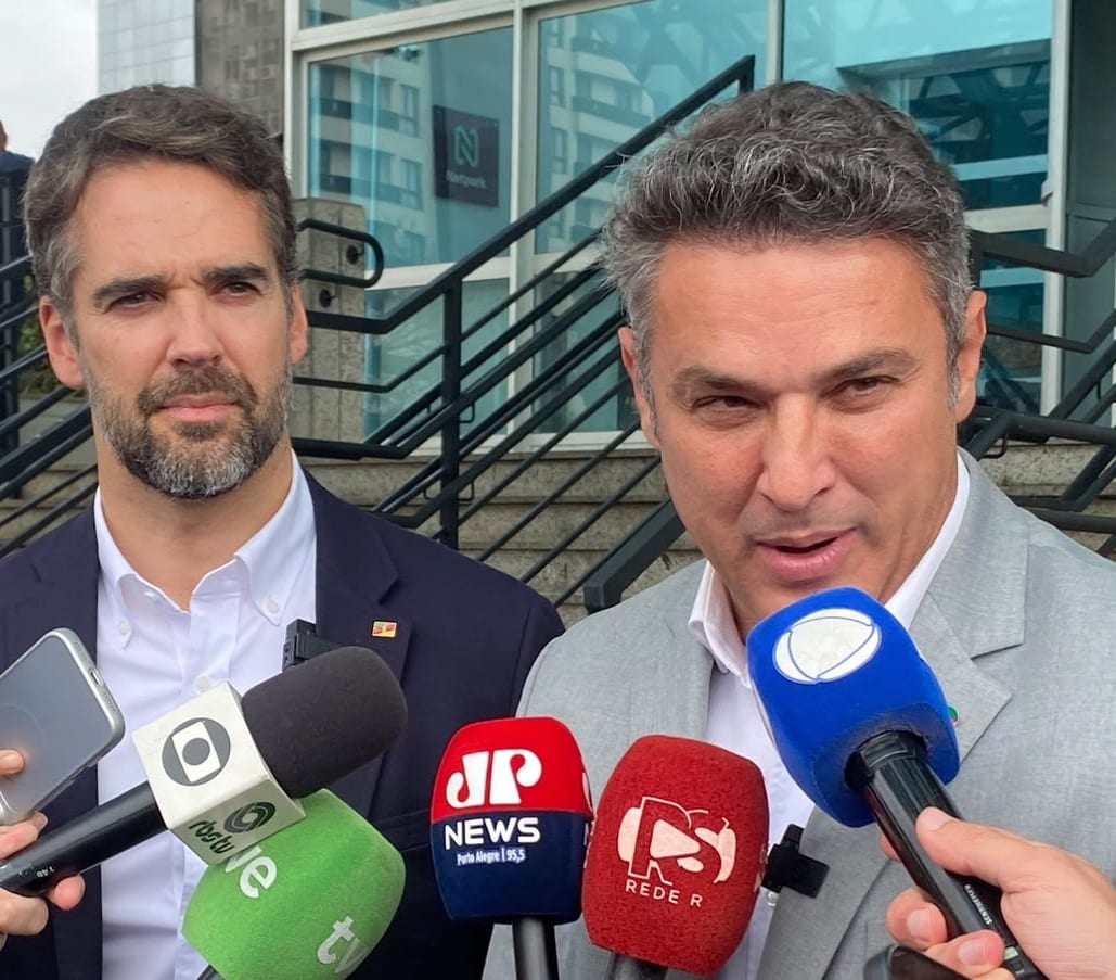Zucco e Leite discutem panorama fiscal e contenção de cheias em primeira reunião de escritório com equipes de transição