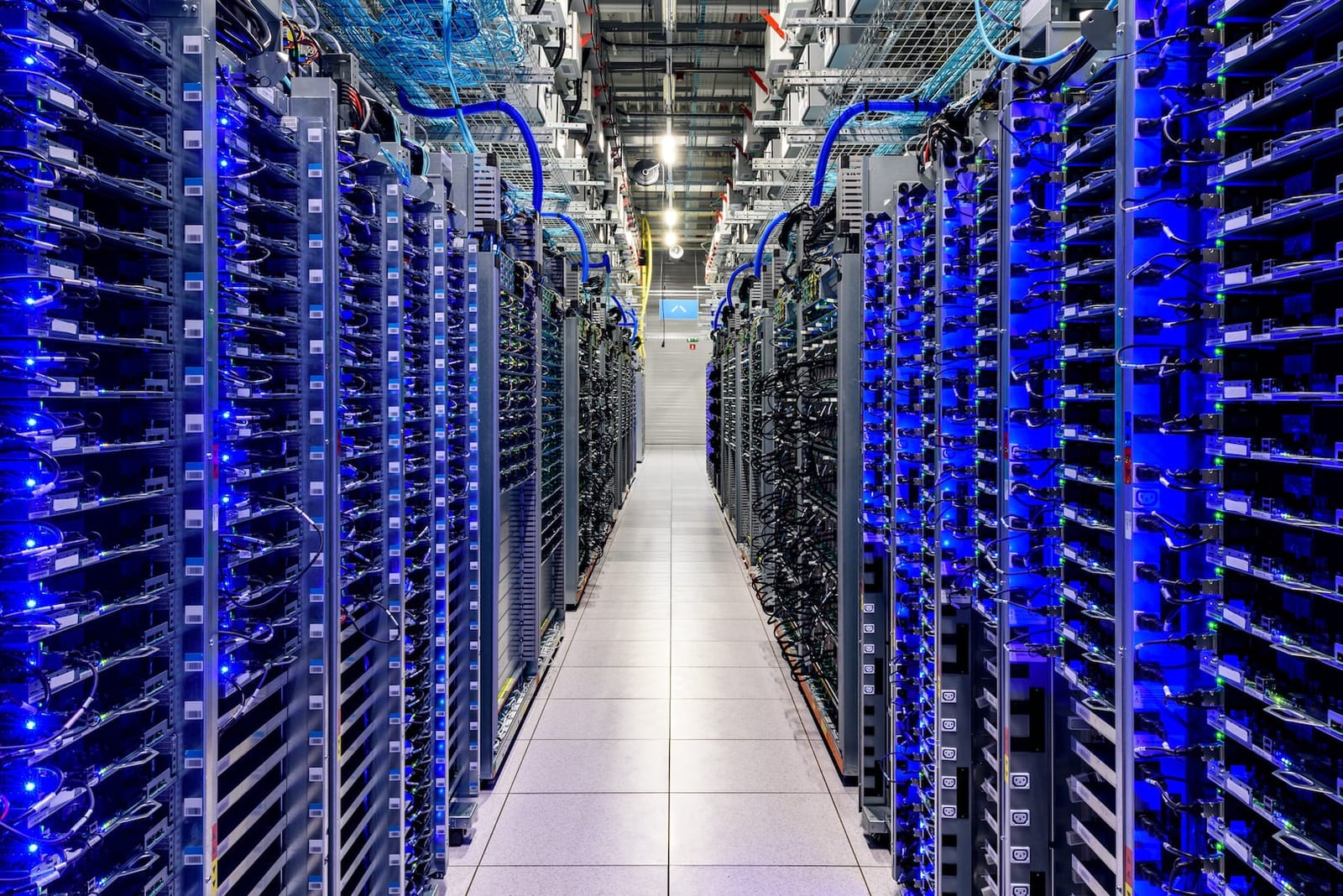 Estados resistem a reduzir ICMS para equipamentos de data centers após aprovação do Redata