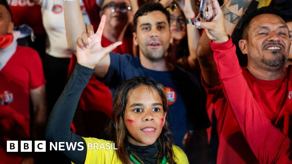 Partidos aliados de Flávio reconhecem a vitória de Lula; Zema fala em golpe