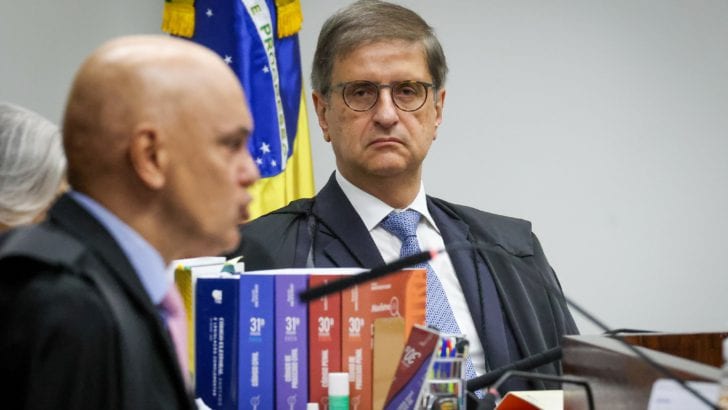 Caso Master - André Mendonça dá xeque-mate em Moraes ao retirar sigilo de documentos da PF
