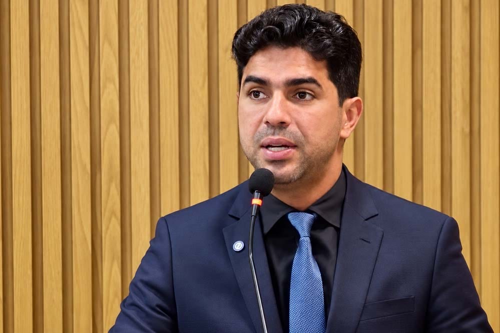 Câmara de Aracaju alerta vereadores contra propaganda eleitoral na tribuna