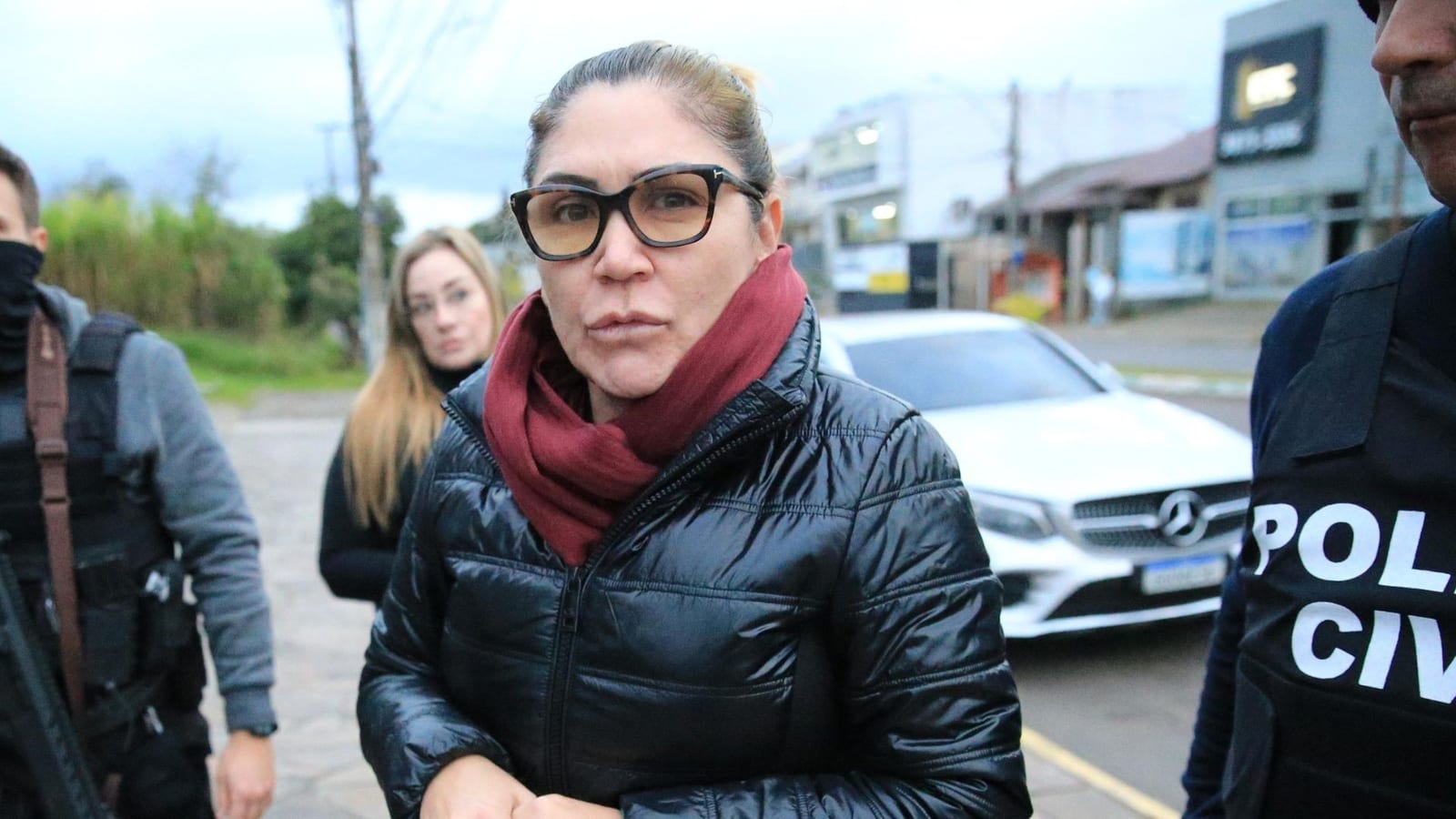 Justiça revoga prisão preventiva de ex-secretária de Canoas, Paula Lopes