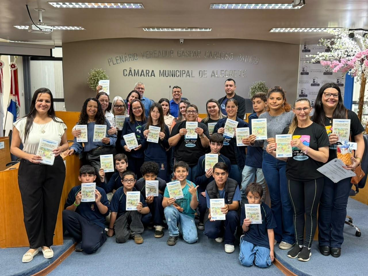 Estudantes apresentam histórias sobre a formação cultural de Alegrete na Câmara