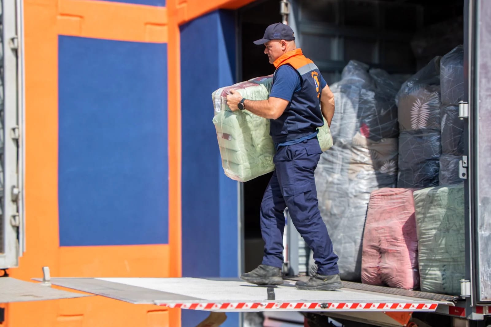 Governo de SP envia ajuda humanitária a famílias atingidas pelas chuvas em Cruzeiro