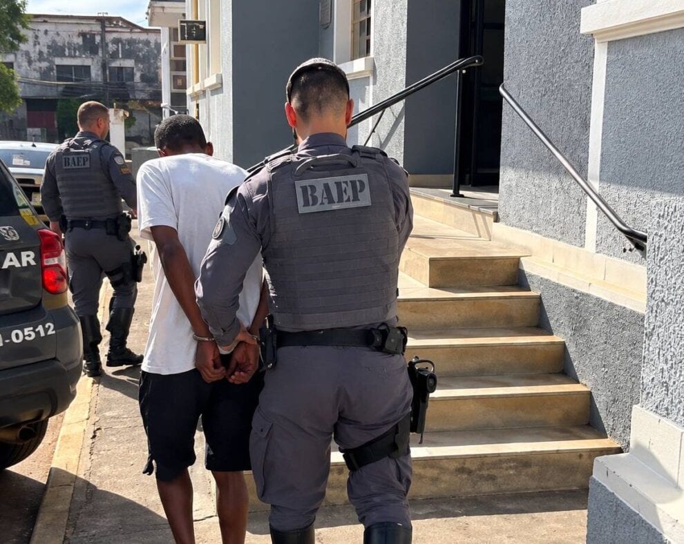 8º BAEP prende criminoso por tráfico de drogas perto da Rodoviária de Presidente Prudente