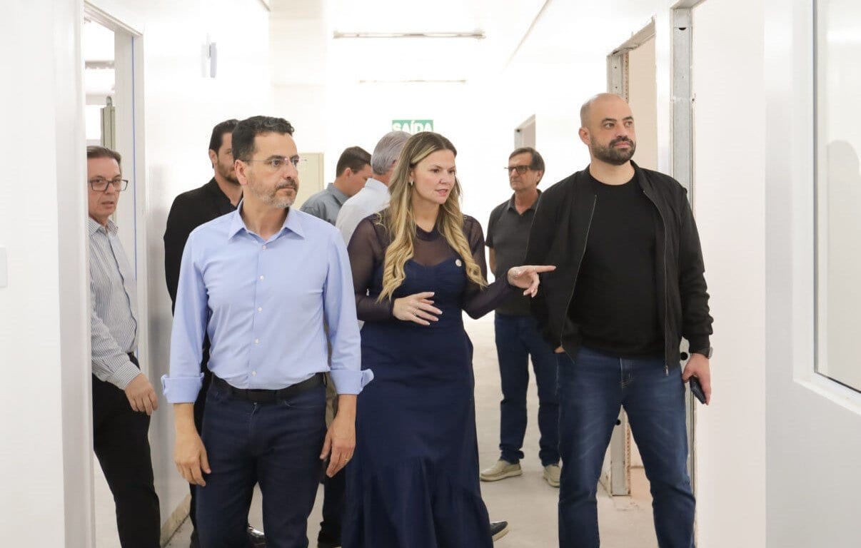 Secretário visita obras finais da UPA 24 horas Dr. Manoel Bertoncini em Tubarão