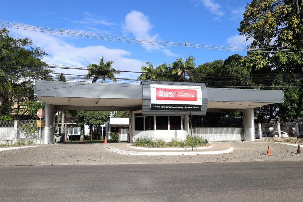 João Pessoa chama empresas para explorar publicidade em quatro mercados