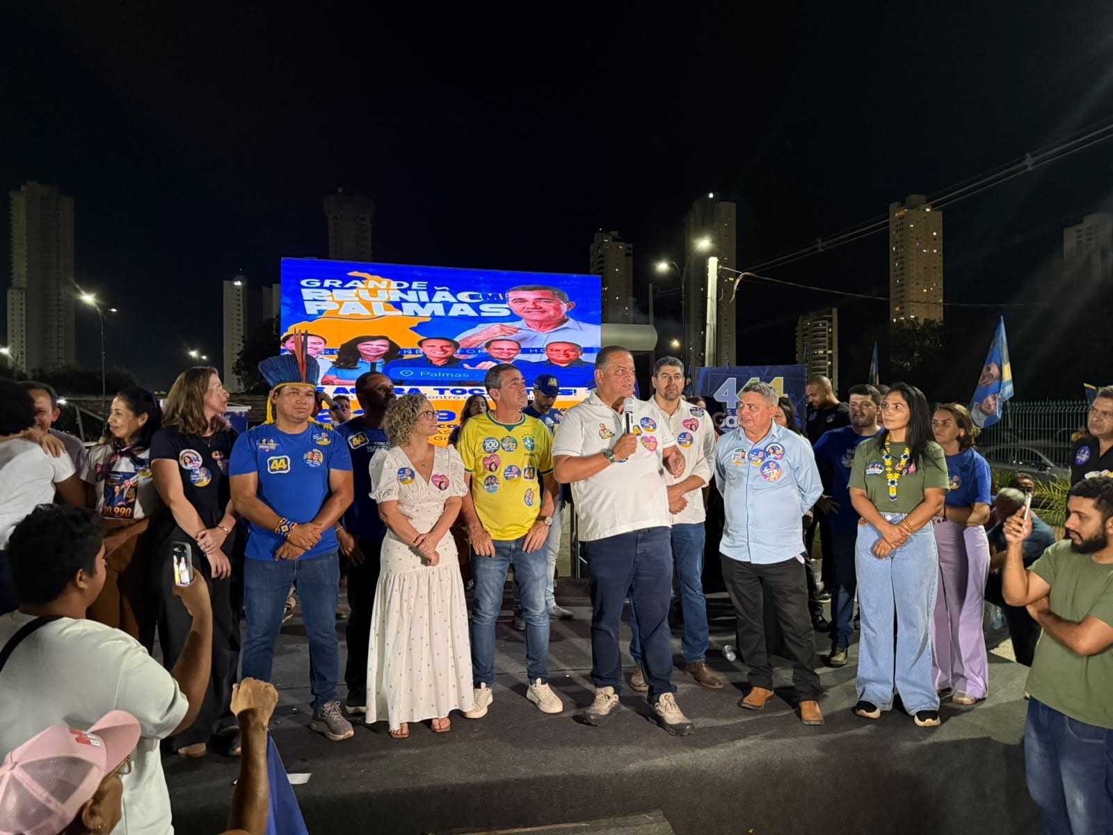 Governor, senators e lideranças se reúnem em apoio a Coronel Barbosa na Orla da Graciosa