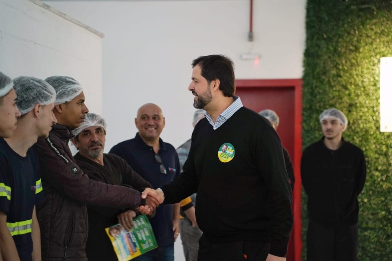 Luiz Fernando pede força em Brasília para atrair investimentos à RMJ