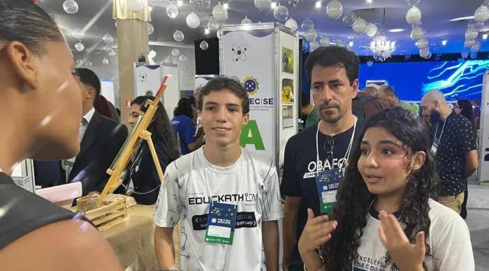 Evento científico reúne estudantes da rede estadual e destaca protagonismo juvenil na ciência e inovação