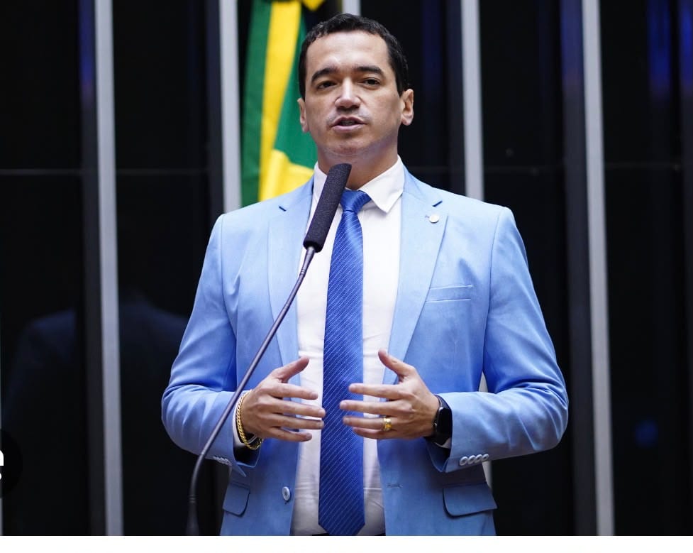 Alexandre Guimarães é eleito senador pelo Tocantins