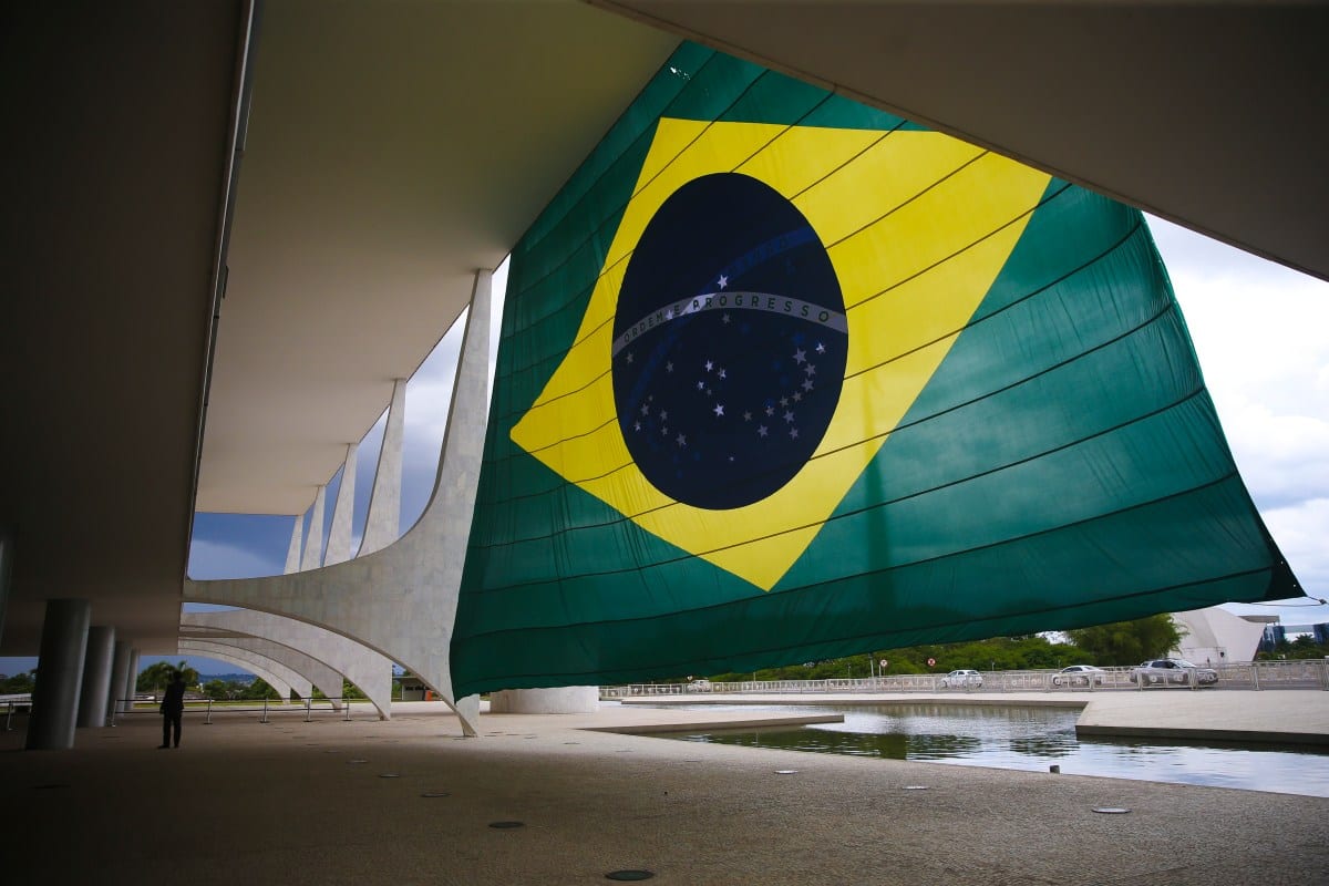 Clube de Engenharia pede autonomia da Polícia Federal e transparência eleitoral