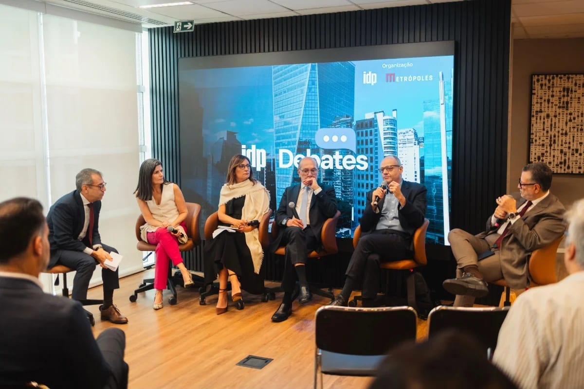 Economistas debatem reforma fiscal e juros altos no IDP Debates em São Paulo