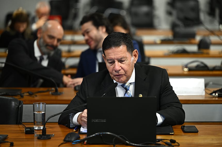 CRE aprova acordo espacial Brasil–Venezuela; texto vai ao Plenário