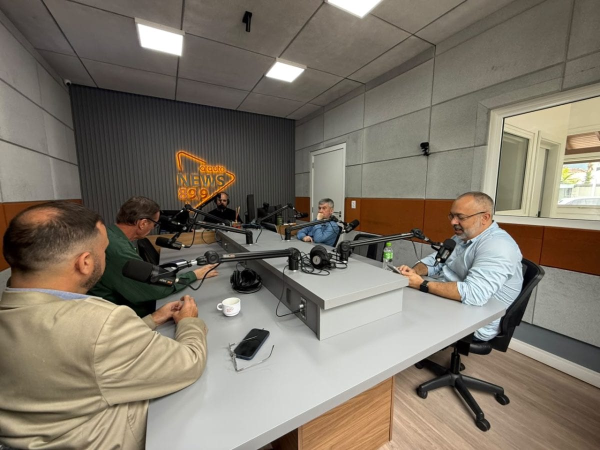 AO VIVO: Palavra Cruzada debate exposição de empresários por supostas posições políticas