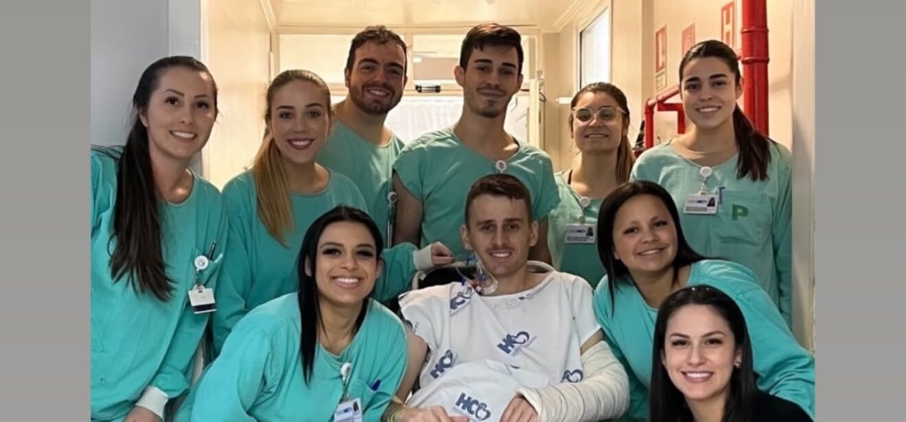 Mecânico Willian Wink sai da UTI e espera estabilização para três cirurgias
