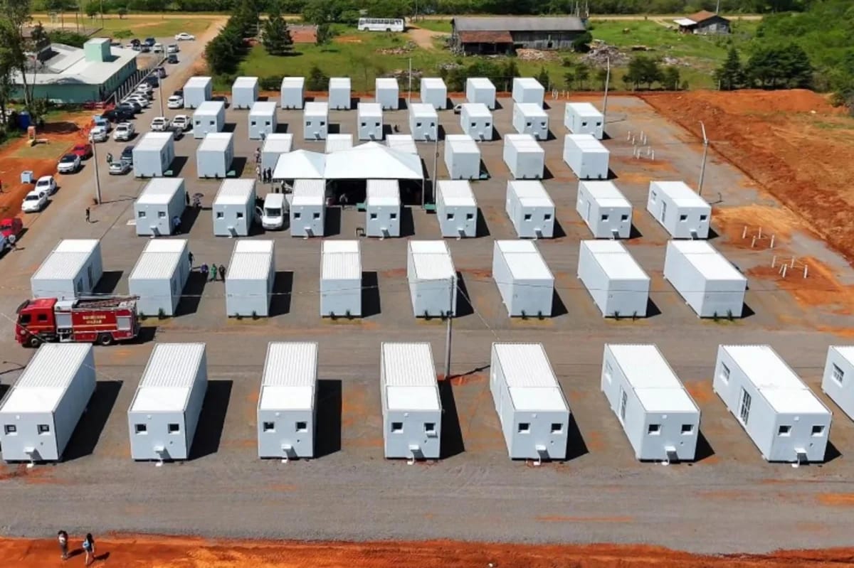 RS já retirou 124 moradias provisórias destinadas a atingidos pela enchente de 2024; 501 unidades seguem instaladas