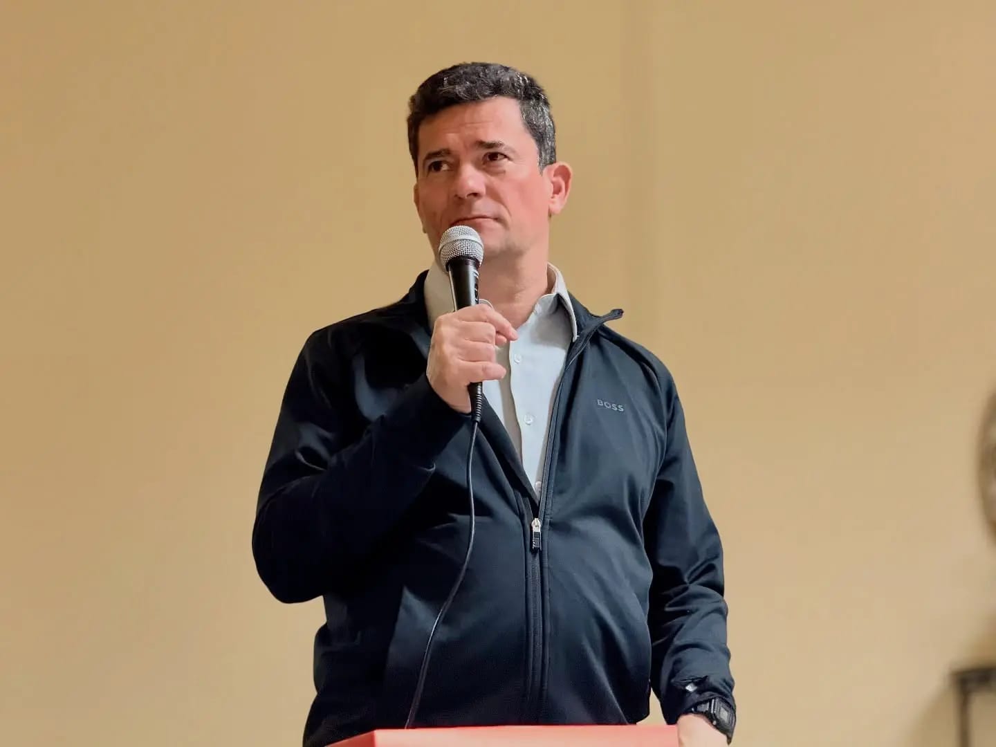 Justiça suspende propaganda em que Moro inventa "aliança" com Ratinho Junior