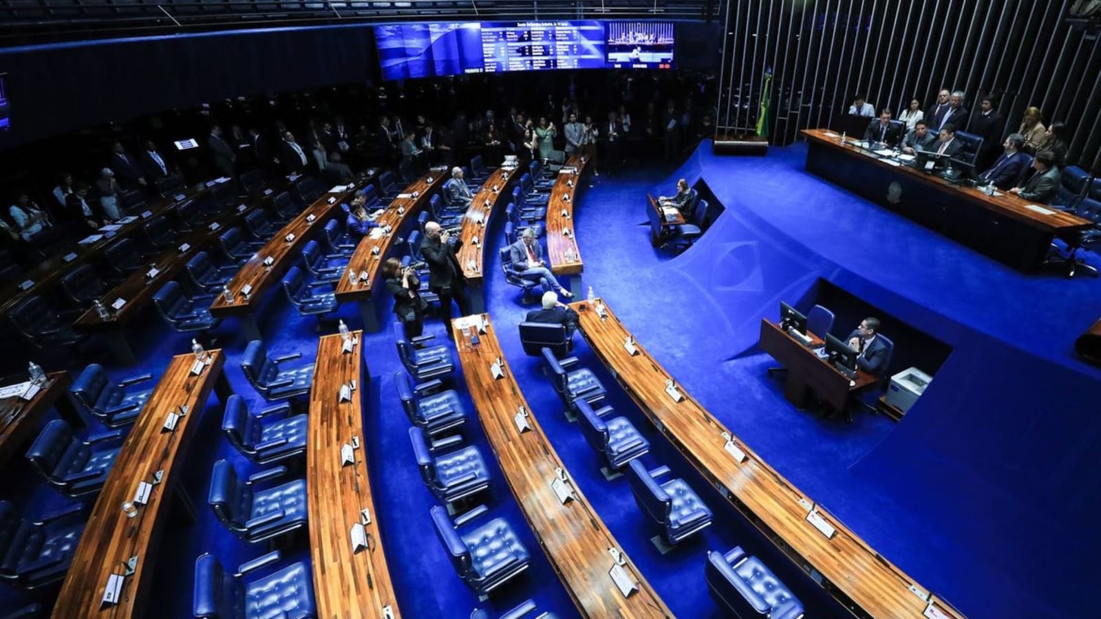 Youtube ao vivo: assistir votação da escala 6×1 hoje