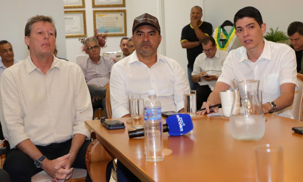 Estado notifica e multa BRK por crise no abastecimento em Paraíso