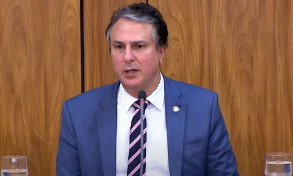 Camilo Santana diz que Lula não se opõe à sugestão de Flávio sobre quebra de sigilos