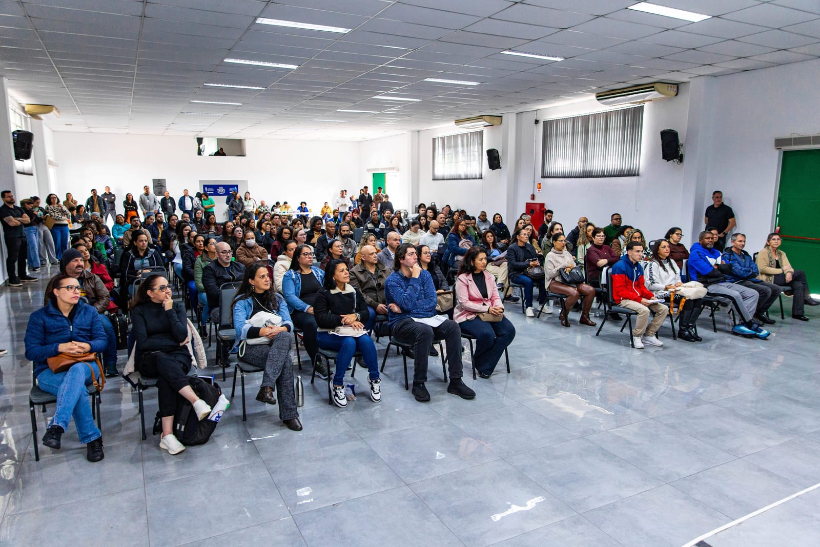 Osasco empossa 104 novos servidores na administração municipal