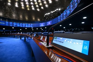 Senado retoma nesta terça discussão sobre fim da escala 6x1