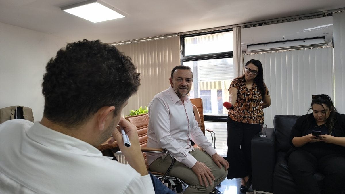 Presidente do PT admite “erro de planejamento” na campanha de Lula