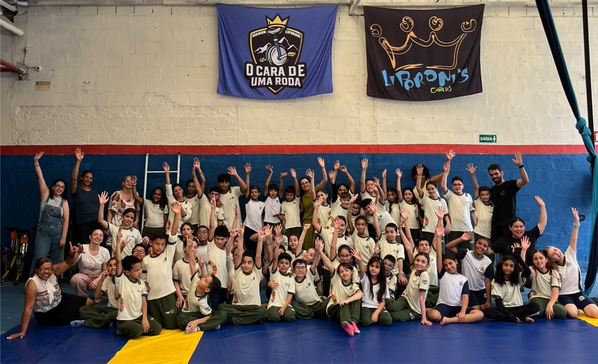 Prefeitura promove vivência circense para alunos da rede municipal