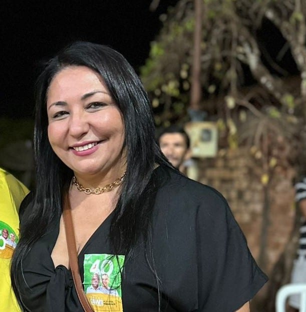 Primeira-dama de Formoso questiona Alexandre Guimarães sobre R$1 milhão em emendas