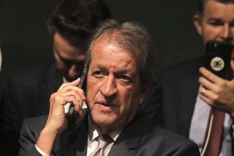 Depoimento de Valdemar Costa Neto sobre emendas é adiado novamente