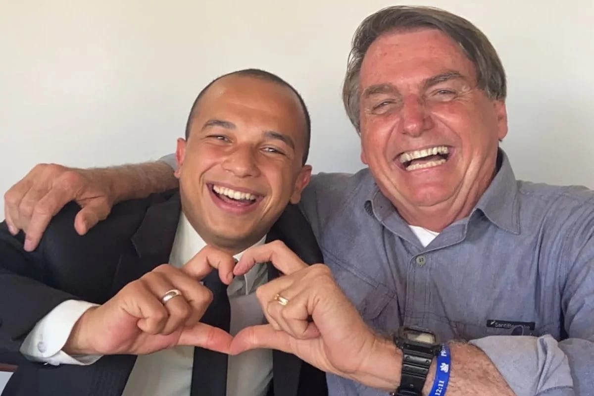 Douglas Garcia condenado a pagar R$ 20 mil por expor eleitora em vídeo