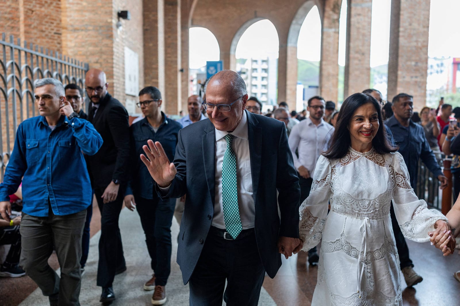 Alckmin fará reunião com prefeitos de SP para ampliar apoio a Lula