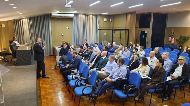 Equipe diretiva da Receita Estadual se reúne em Santa Cruz do Sul para avaliar avanços e planejar o futuro