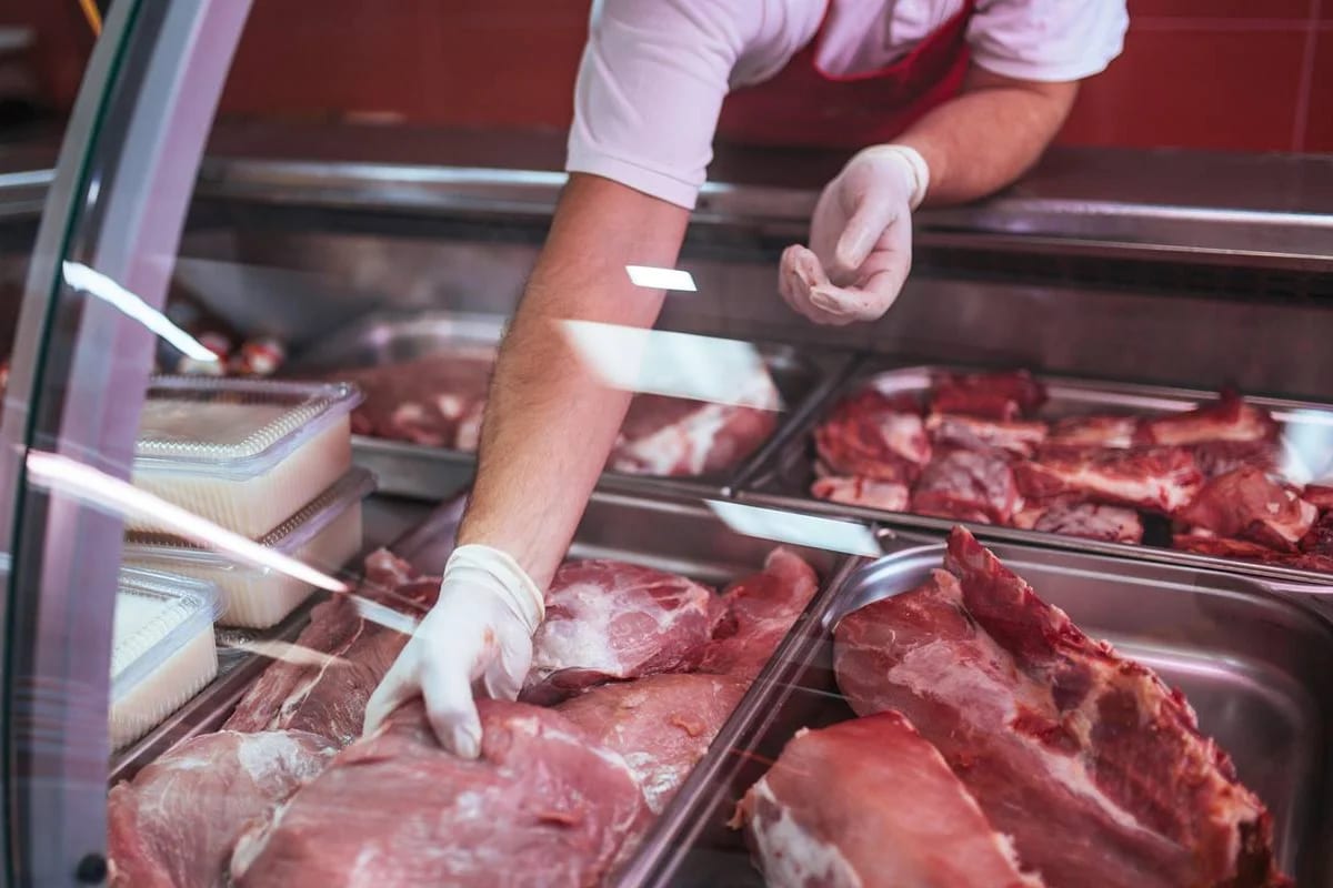 Governo critica veto da UE à carne e cita medidas de reciprocidade